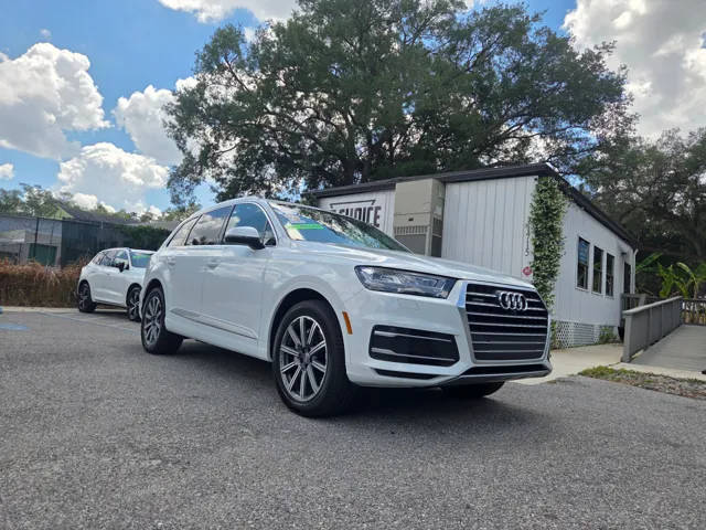 2019 Audi Q7 Premium Plus AWD photo