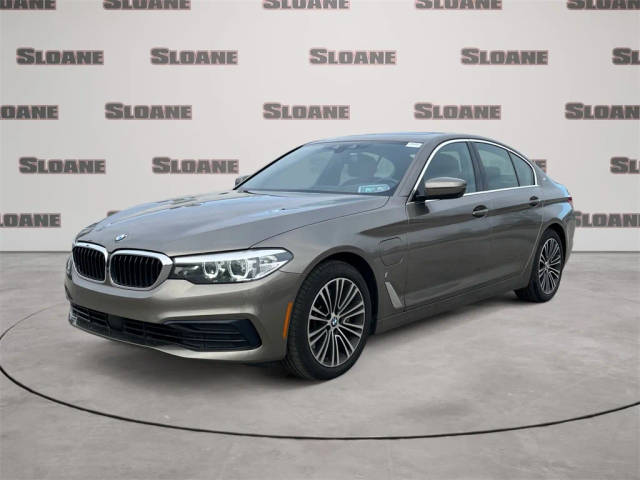 2019 BMW 5 Series 530e xDrive iPerformance AWD photo