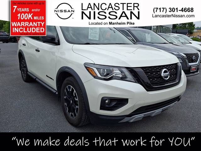 2019 Nissan Pathfinder SL 4WD photo