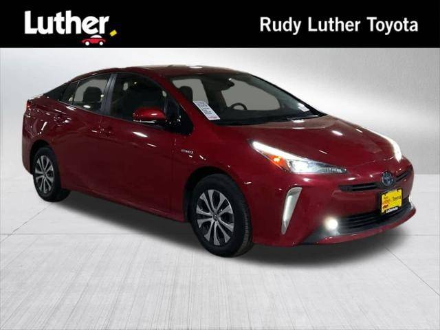 2019 Toyota Prius XLE AWD photo