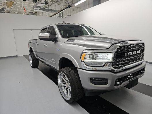 2019 Ram 2500 Limited 4WD photo