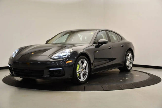 2019 Porsche Panamera 4 E-Hybrid AWD photo