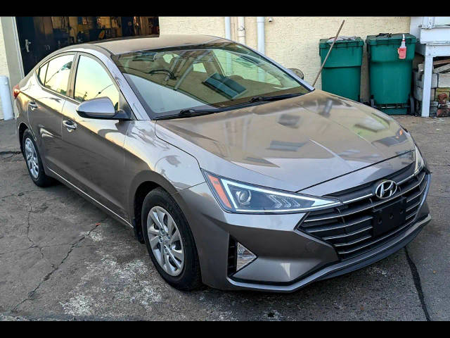 2020 Hyundai Elantra SE FWD photo