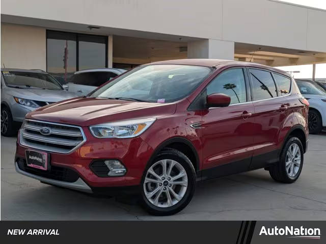 2019 Ford Escape SE FWD photo