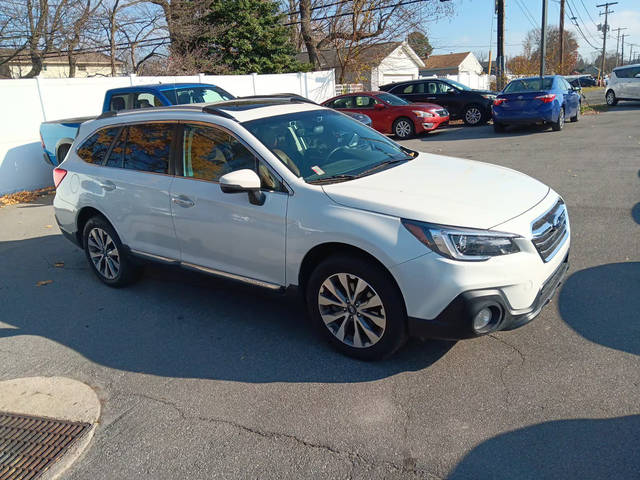 2019 Subaru Outback Touring AWD photo