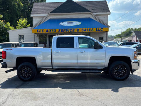 2015 Chevrolet Silverado 3500HD LTZ 4WD photo