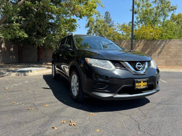 2016 Nissan Rogue SV AWD photo