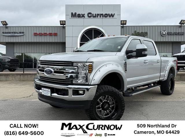 2019 Ford F-250 Super Duty LARIAT 4WD photo