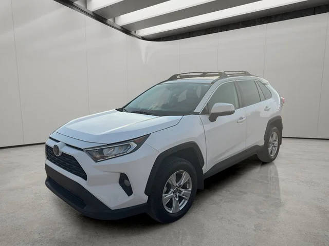 2019 Toyota RAV4 XLE AWD photo