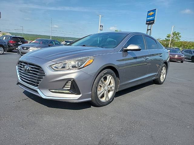 2018 Hyundai Sonata SEL FWD photo