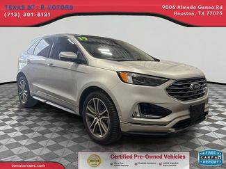 2019 Ford Edge Titanium AWD photo