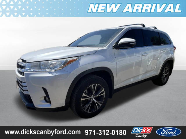 2019 Toyota Highlander LE Plus AWD photo