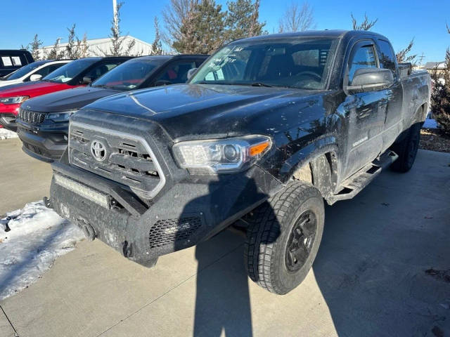 2017 Toyota Tacoma SR5 4WD photo