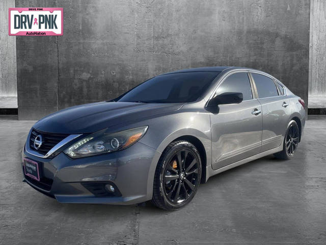 2017 Nissan Altima 2.5 SR FWD photo