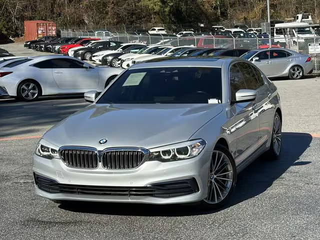 2019 BMW 5 Series 530i RWD photo