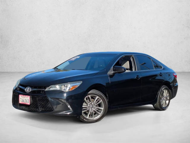 2015 Toyota Camry SE FWD photo