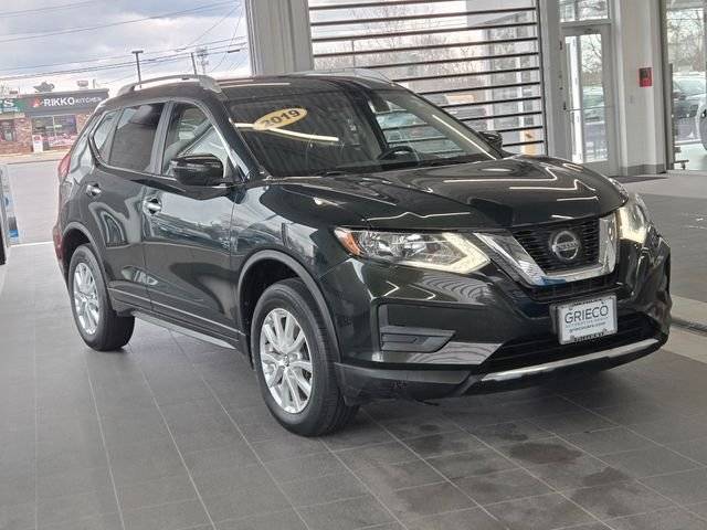 2019 Nissan Rogue SV AWD photo