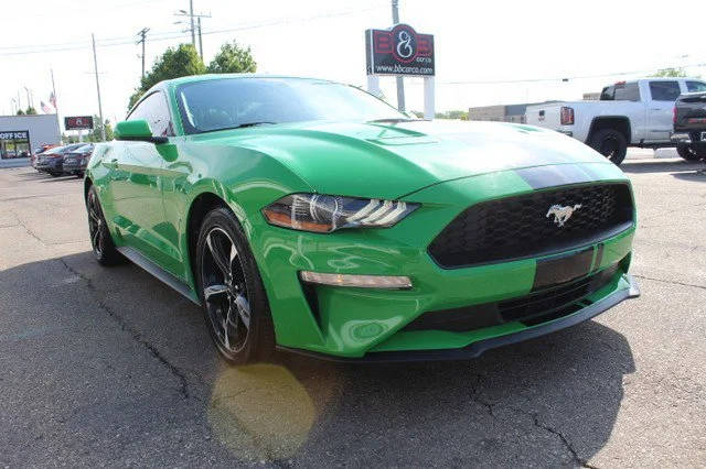 2019 Ford Mustang EcoBoost RWD photo