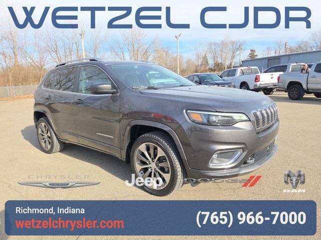 2019 Jeep Cherokee Overland 4WD photo
