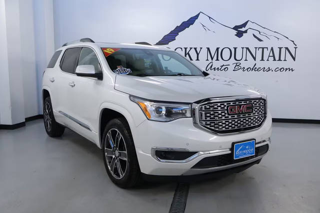 2019 GMC Acadia Denali AWD photo