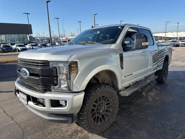 2019 Ford F-250 Super Duty LARIAT 4WD photo