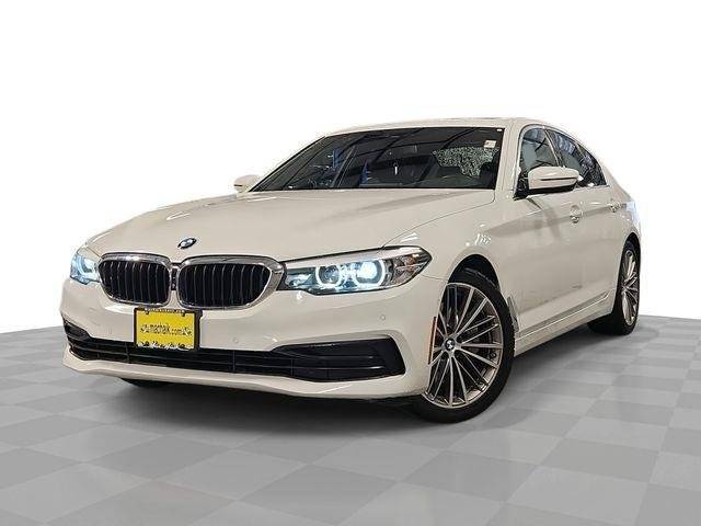 2019 BMW 5 Series 540i RWD photo