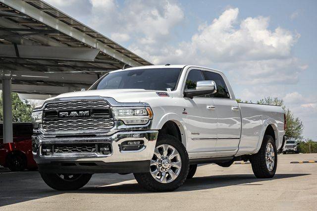 2019 Ram 2500 Limited 4WD photo
