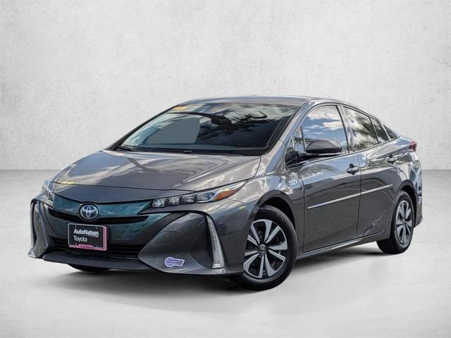 2019 Toyota Prius Prime Plus FWD photo