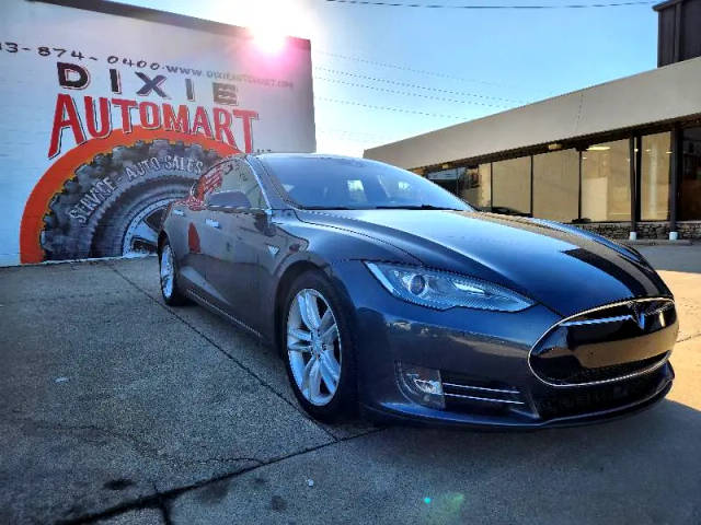 2015 Tesla Model S 85D AWD photo
