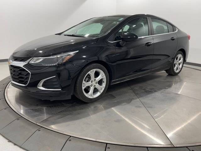 2019 Chevrolet Cruze Premier FWD photo