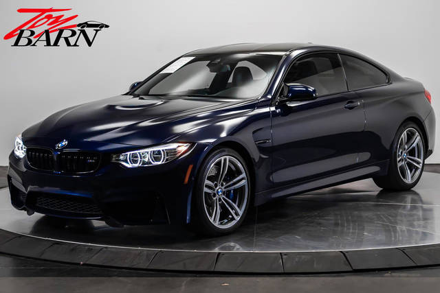 2016 BMW M4  RWD photo