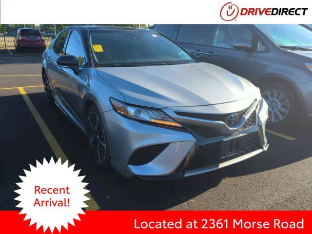 2019 Toyota Camry XSE FWD photo
