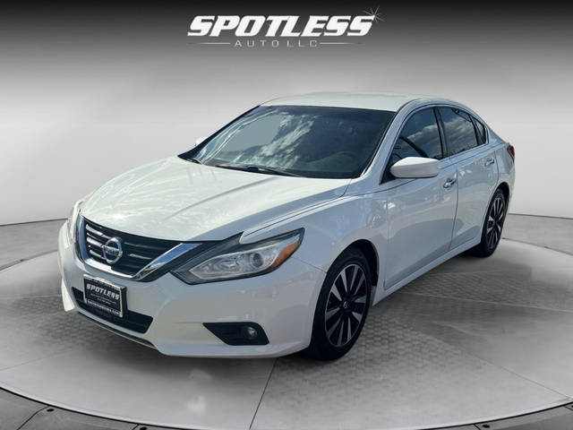 2018 Nissan Altima 2.5 SV FWD photo