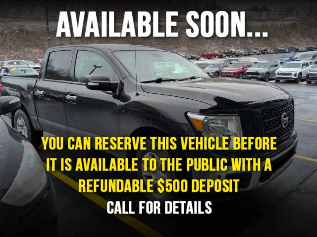 2019 Nissan Titan SV 4WD photo