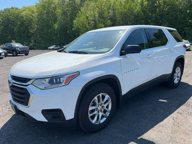 2019 Chevrolet Traverse LS AWD photo