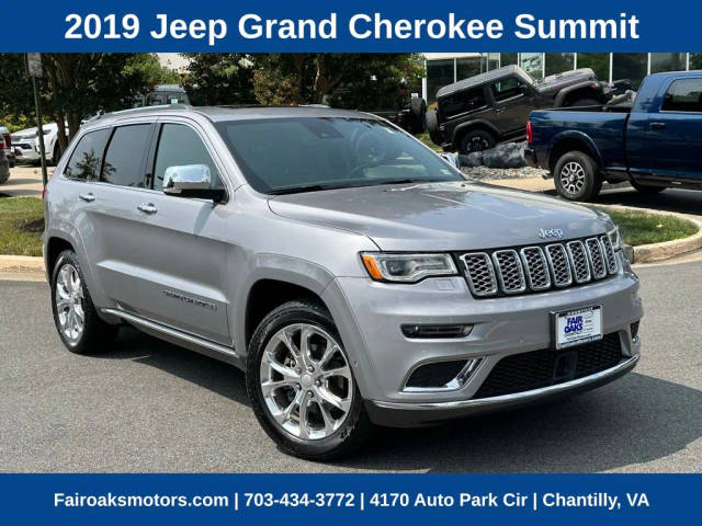 2019 Jeep Grand Cherokee Summit 4WD photo