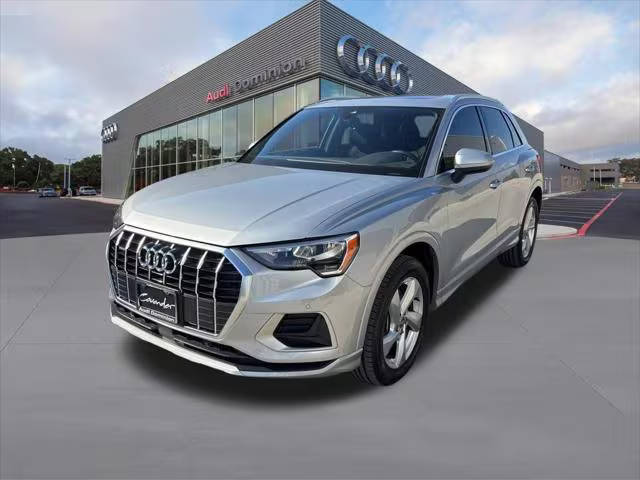 2019 Audi Q3 Premium AWD photo