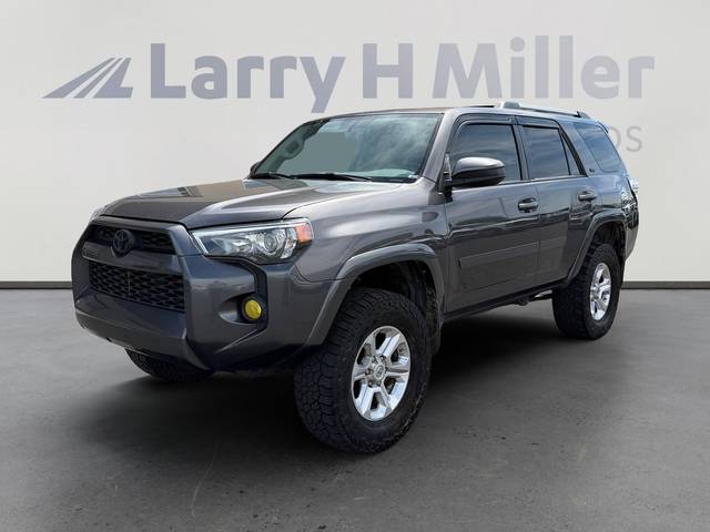 2019 Toyota 4Runner SR5 4WD photo