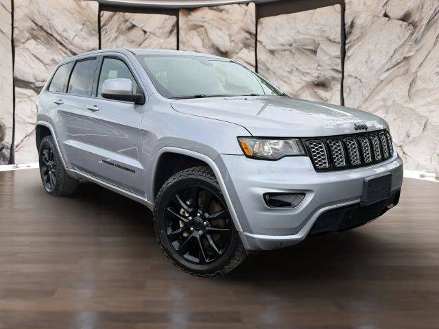 2019 Jeep Grand Cherokee Altitude 4WD photo