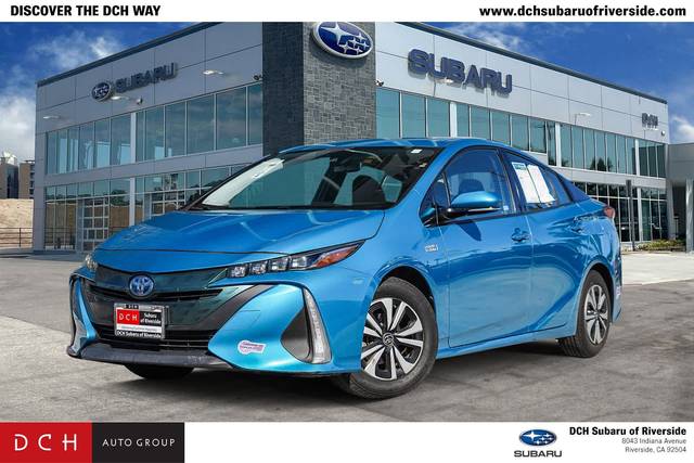 2019 Toyota Prius Prime Plus FWD photo