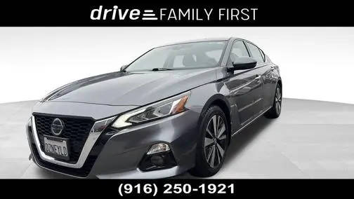 2019 Nissan Altima 2.5 SV FWD photo