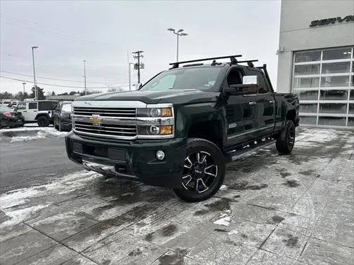 2015 Chevrolet Silverado 2500HD High Country 4WD photo
