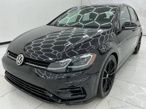 2019 Volkswagen Golf R AWD photo