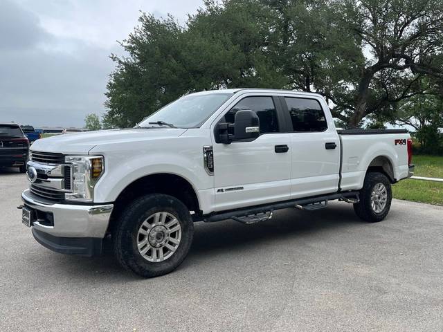 2019 Ford F-250 Super Duty XL 4WD photo