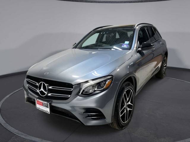 2019 Mercedes-Benz GLC-Class GLC 300 AWD photo