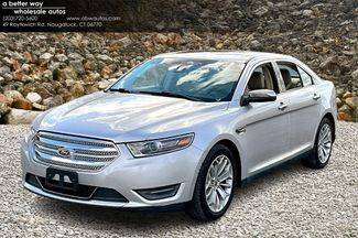 2018 Ford Taurus Limited FWD photo