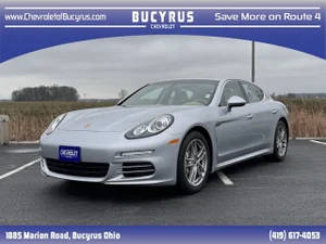 2015 Porsche Panamera 4S AWD photo