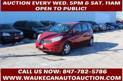 2015 Nissan Versa Note SV FWD photo