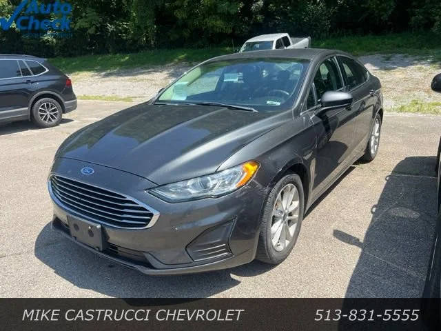 2019 Ford Fusion SE FWD photo