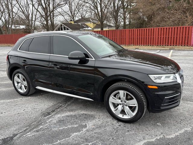 2019 Audi Q5 Premium Plus AWD photo